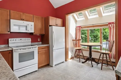 5 Fairchild Drive Durham NH 03824