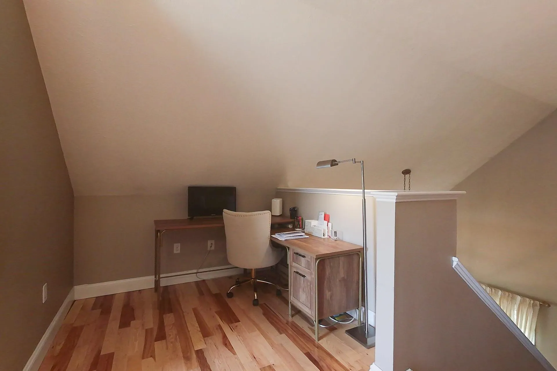 27 Hollow Ridge Drive Nashua NH 03062