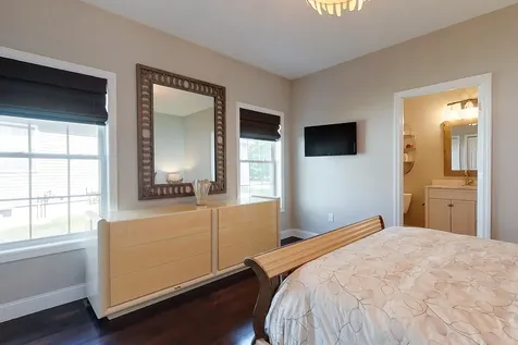 27 Hollow Ridge Drive Nashua NH 03062