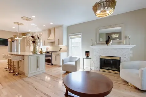 27 Hollow Ridge Drive Nashua NH 03062