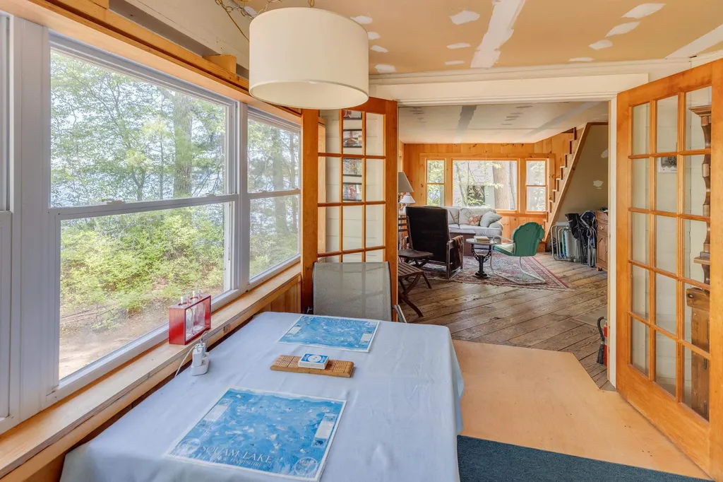 28 Potato Island Holderness NH 03245