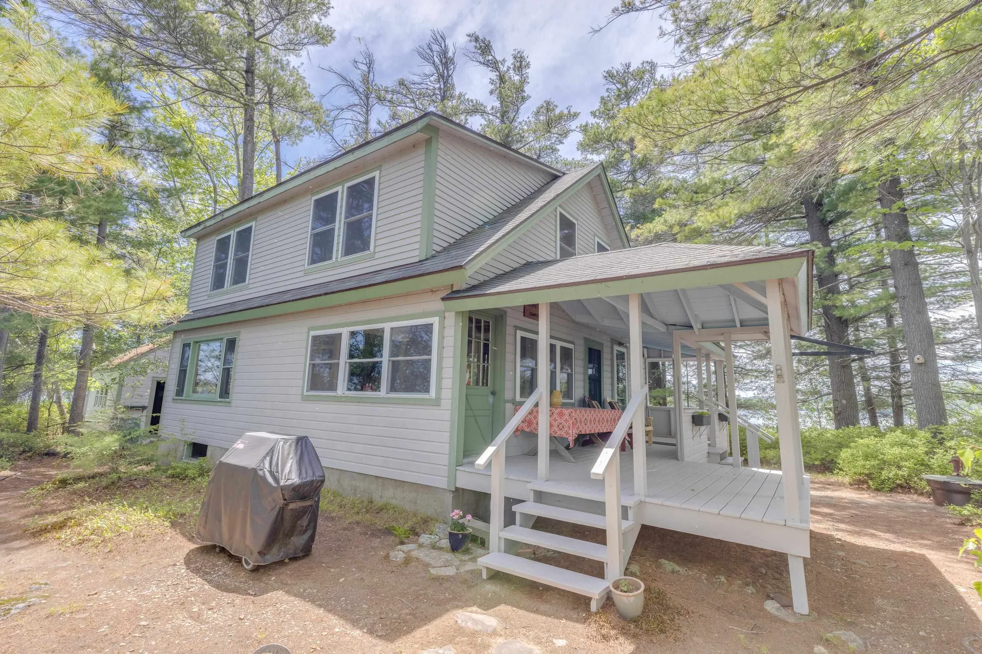 28 Potato Island Holderness NH 03245