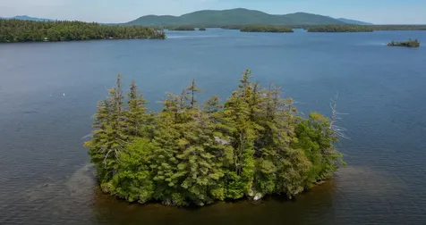 28 Potato Island Holderness NH 03245