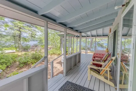 28 Potato Island Holderness NH 03245