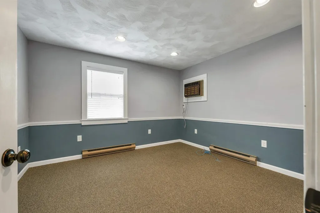 16 Depot Street Wolfeboro NH 03894