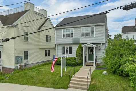 16 Depot Street Wolfeboro NH 03894