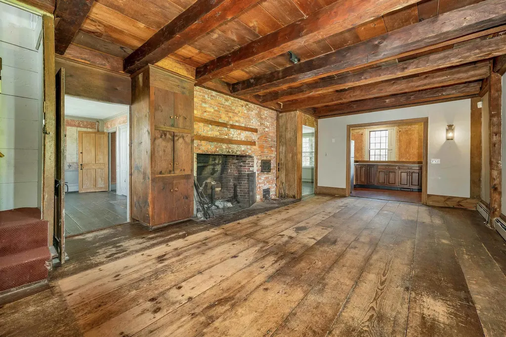 506 Province Road Gilmanton NH 03237