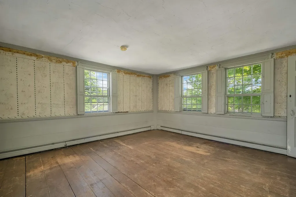 506 Province Road Gilmanton NH 03237