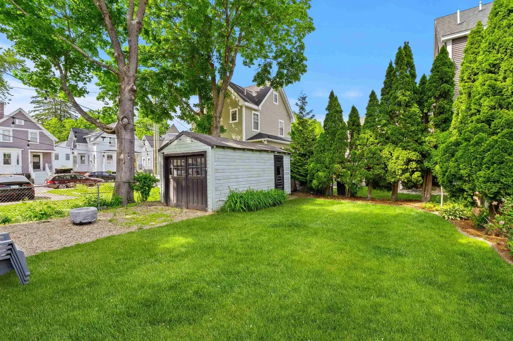 239 Cass Street Portsmouth NH 03801