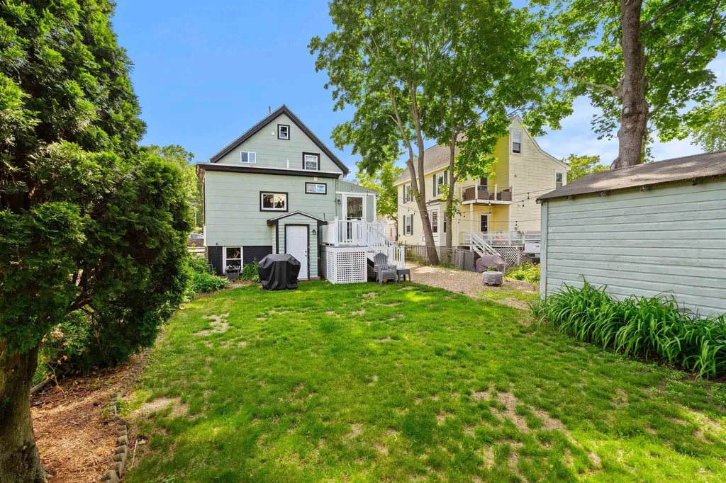 239 Cass Street Portsmouth NH 03801