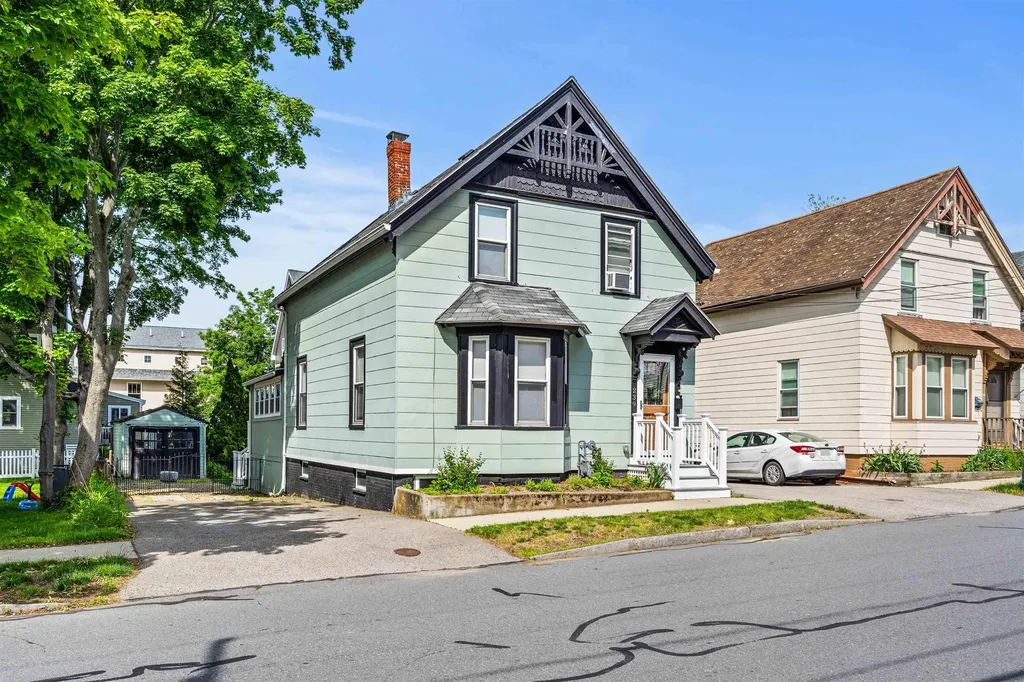 239 Cass Street Portsmouth NH 03801