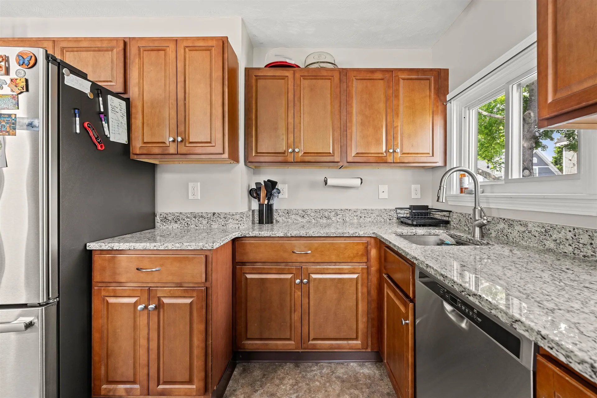 239 Cass Street Portsmouth NH 03801
