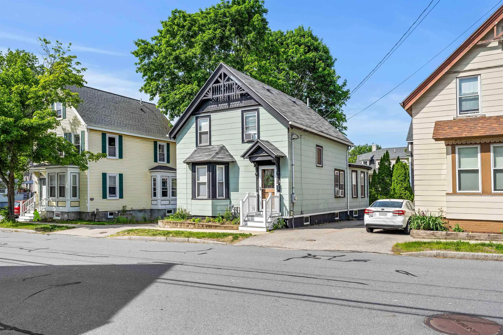 239 Cass Street Portsmouth NH 03801