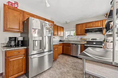 239 Cass Street Portsmouth NH 03801