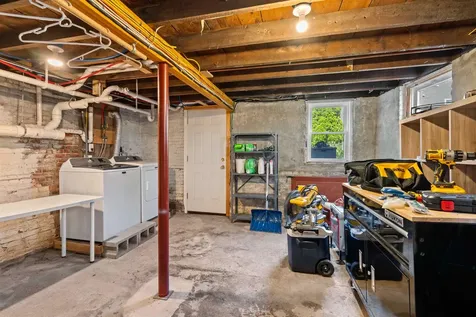 239 Cass Street Portsmouth NH 03801