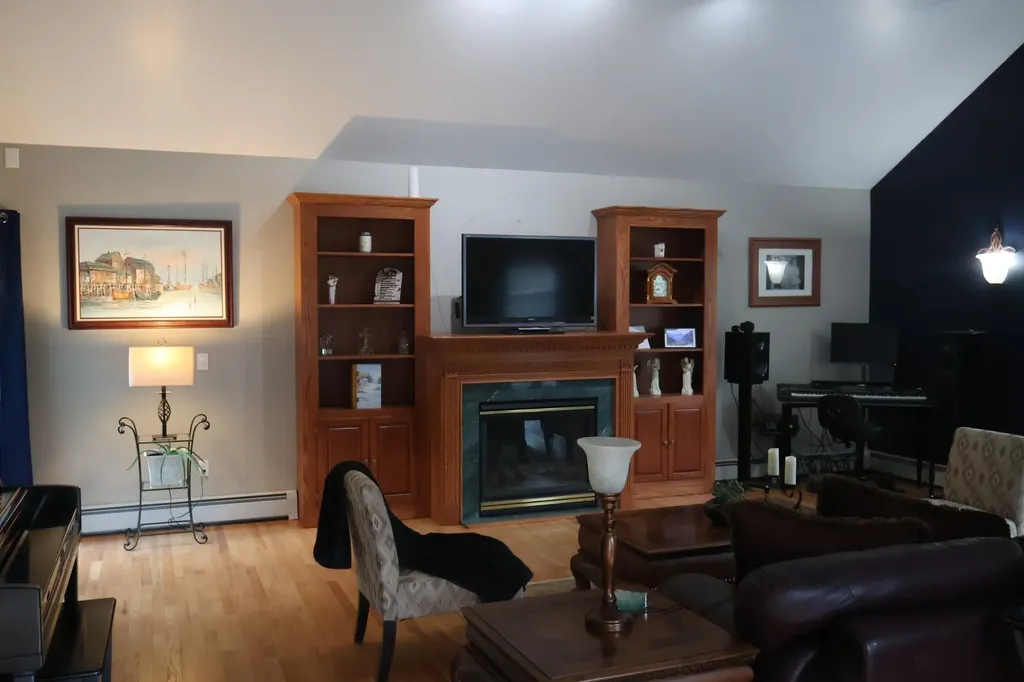 31 Merrill Road Goffstown NH 03045