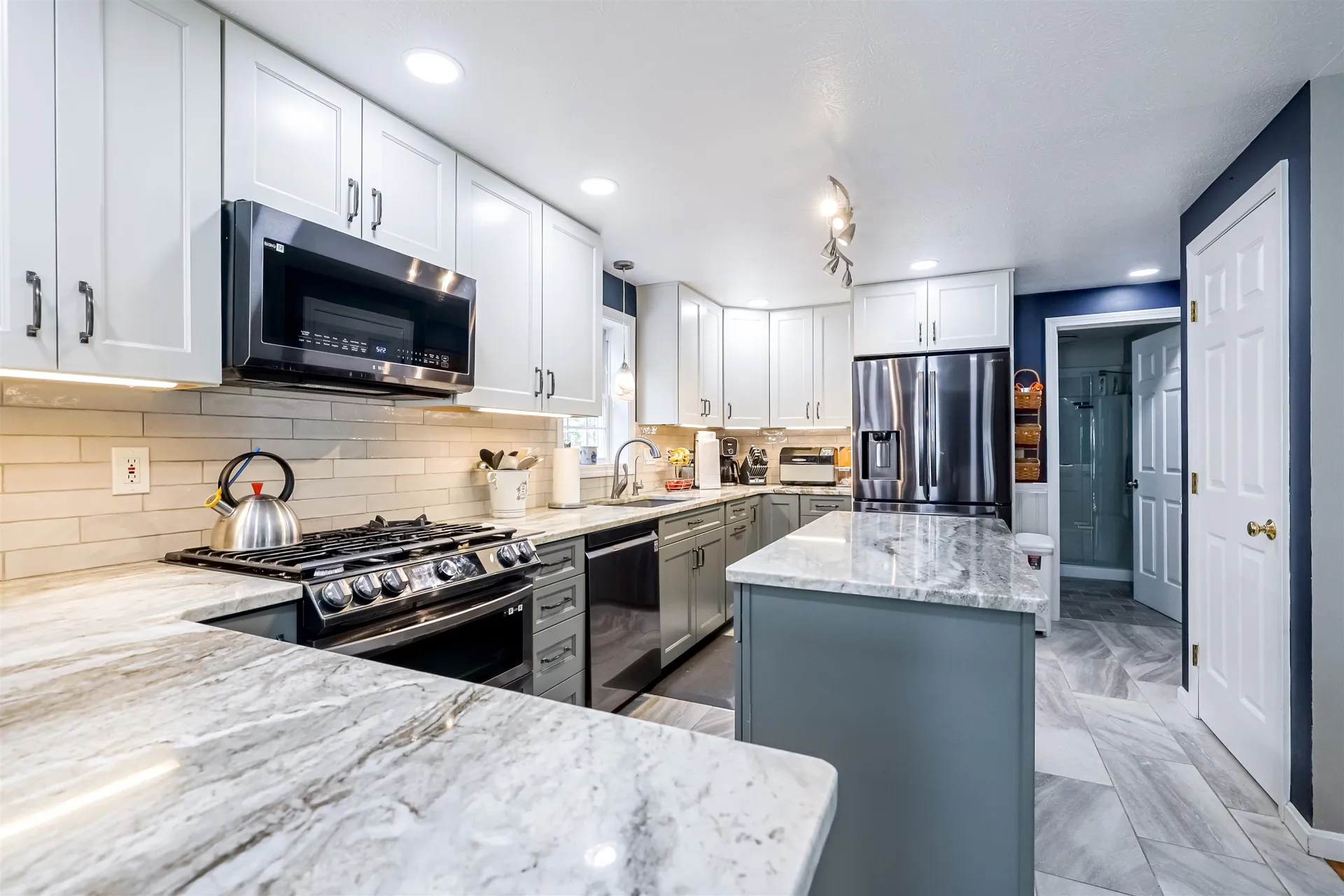 31 Merrill Road Goffstown NH 03045
