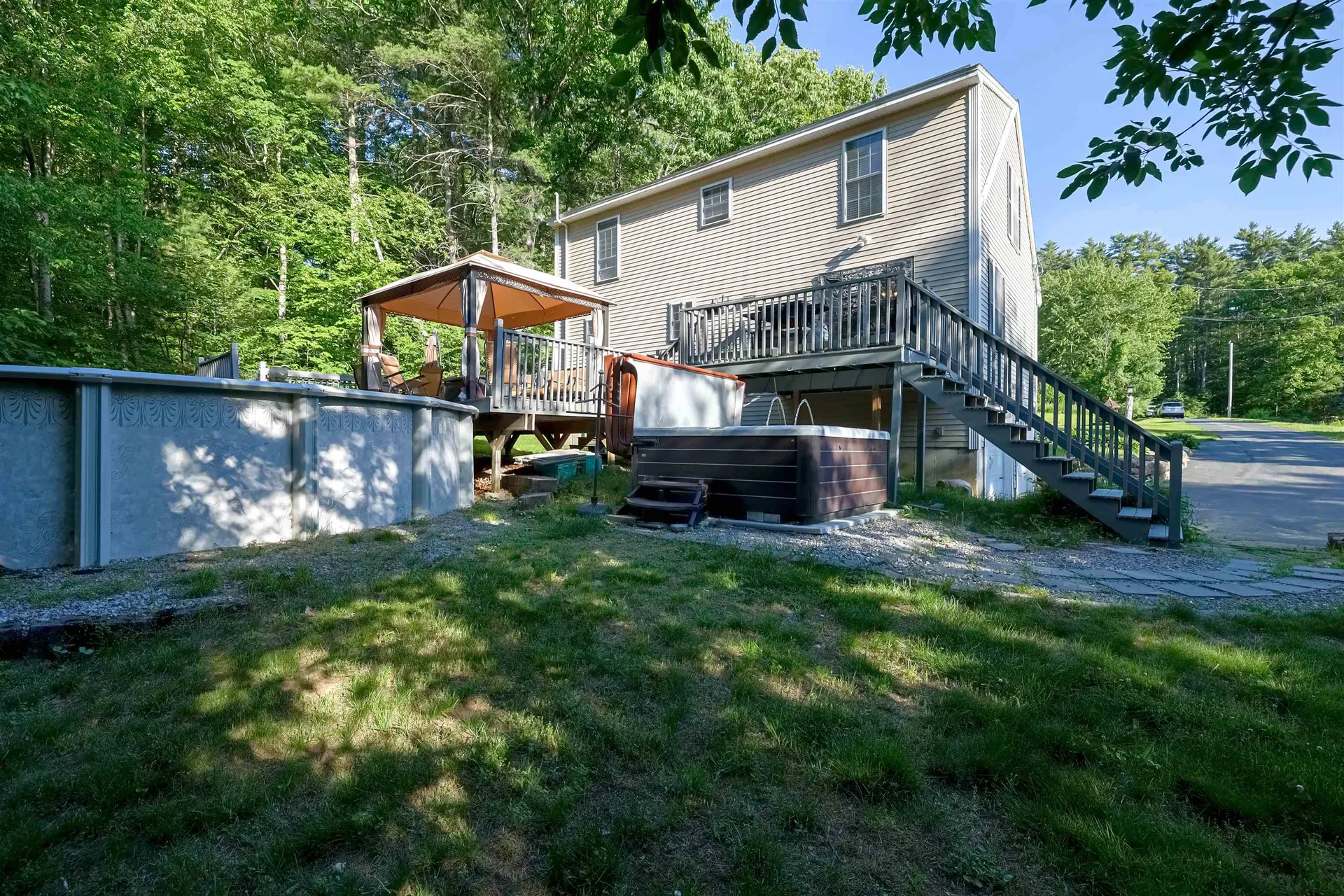 31 Merrill Road Goffstown NH 03045