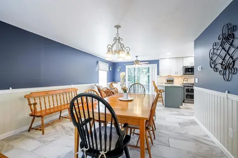 31 Merrill Road Goffstown NH 03045