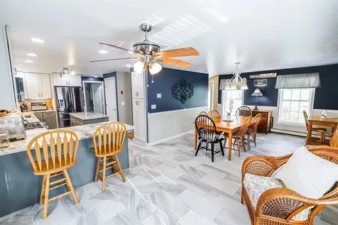 31 Merrill Road Goffstown NH 03045