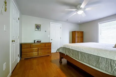 31 Merrill Road Goffstown NH 03045