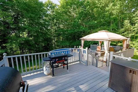 31 Merrill Road Goffstown NH 03045
