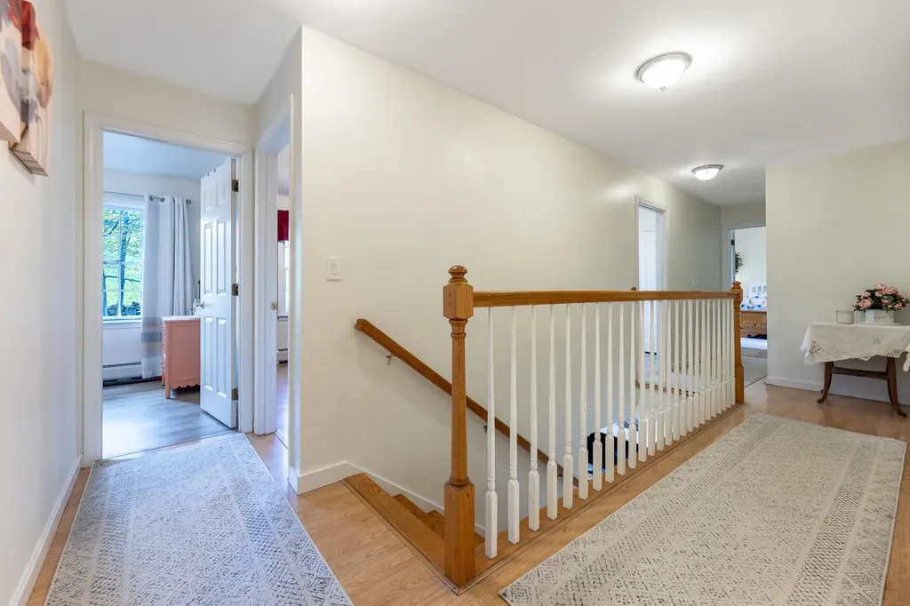 10 King Road Hanover NH 03750