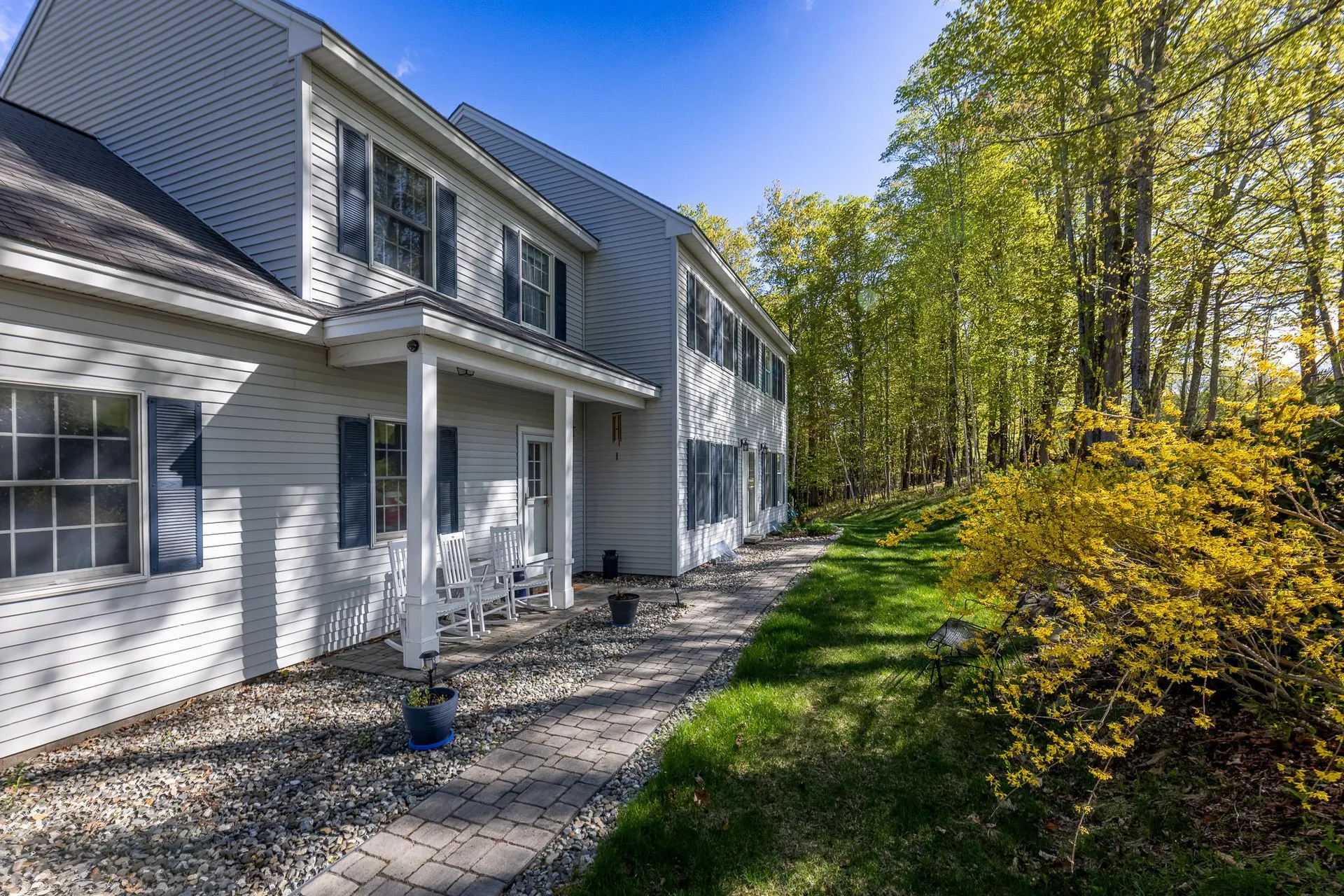 10 King Road Hanover NH 03750