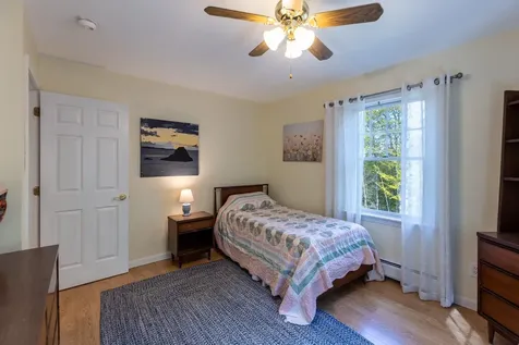 10 King Road Hanover NH 03750