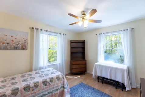 10 King Road Hanover NH 03750