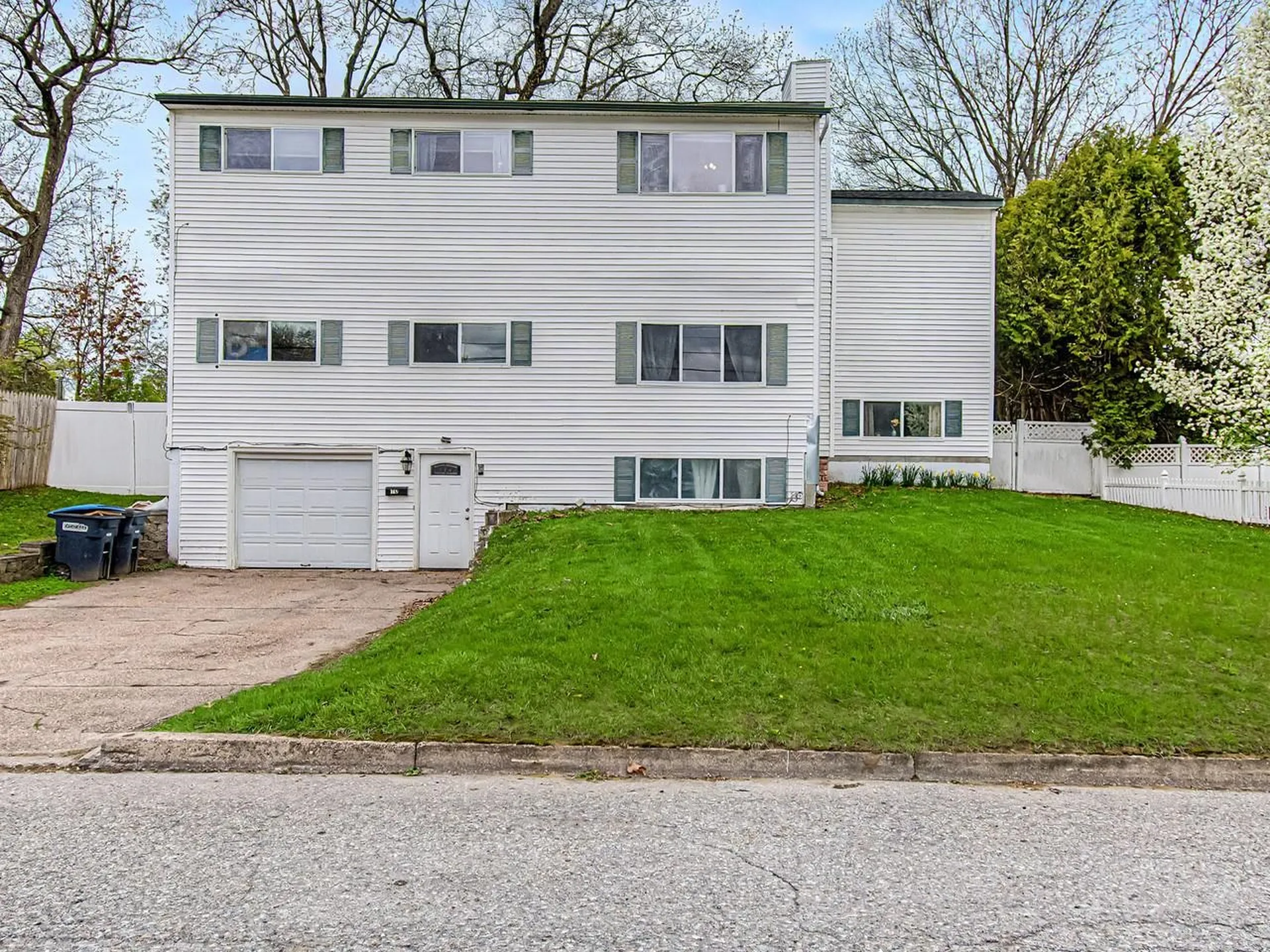 South Burlington VT, 10 Suburban Square