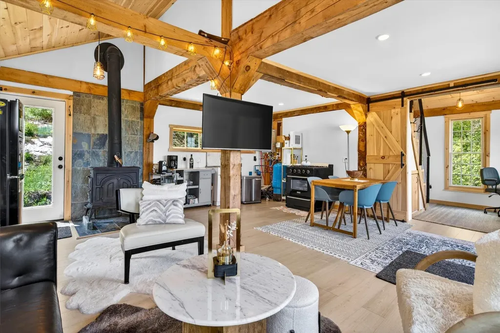 680 Government Road Mount Holly VT 05758