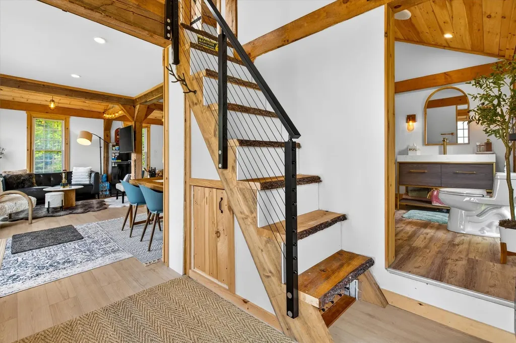 680 Government Road Mount Holly VT 05758