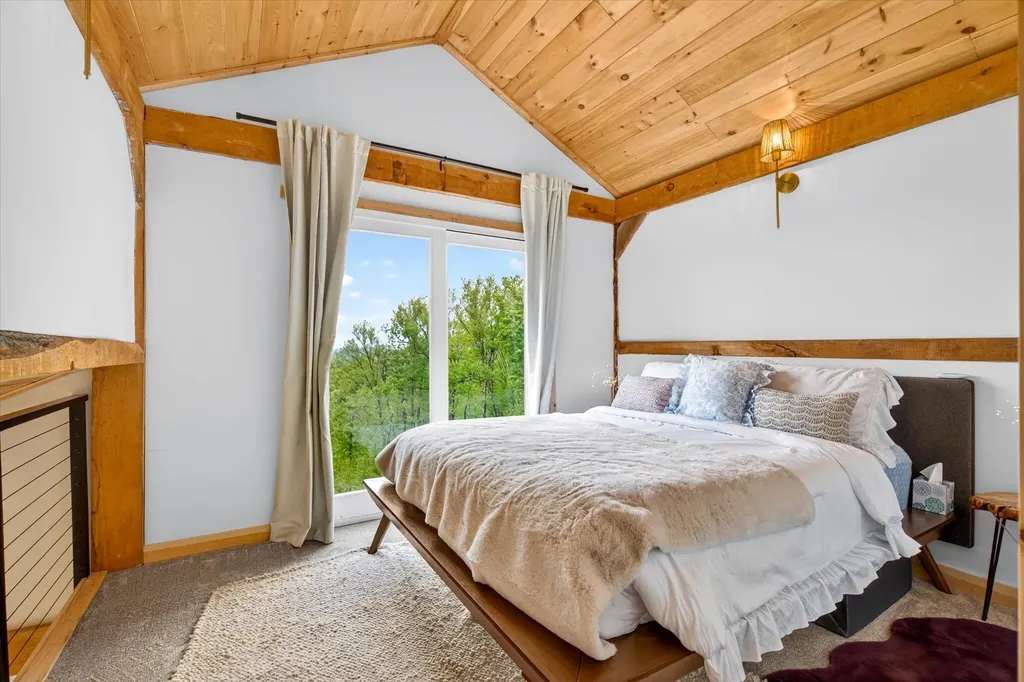 680 Government Road Mount Holly VT 05758