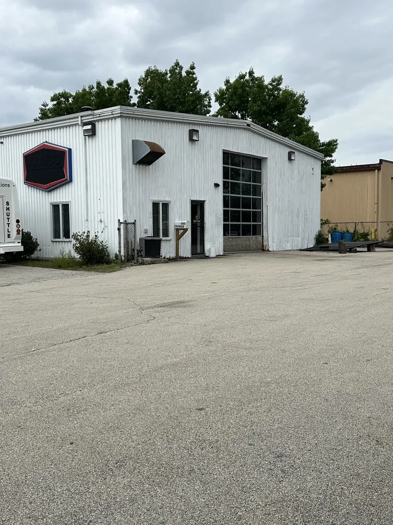 792 Gold Street Manchester NH 03103