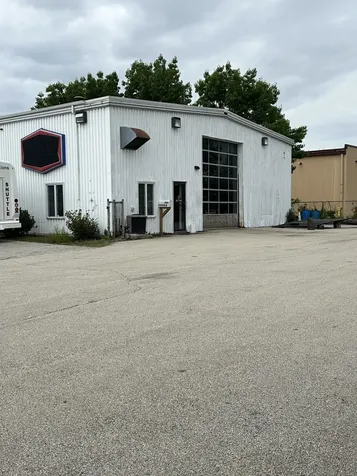 792 Gold Street Manchester NH 03103