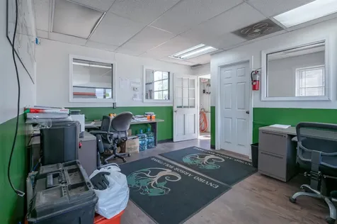 792 Gold Street Manchester NH 03103