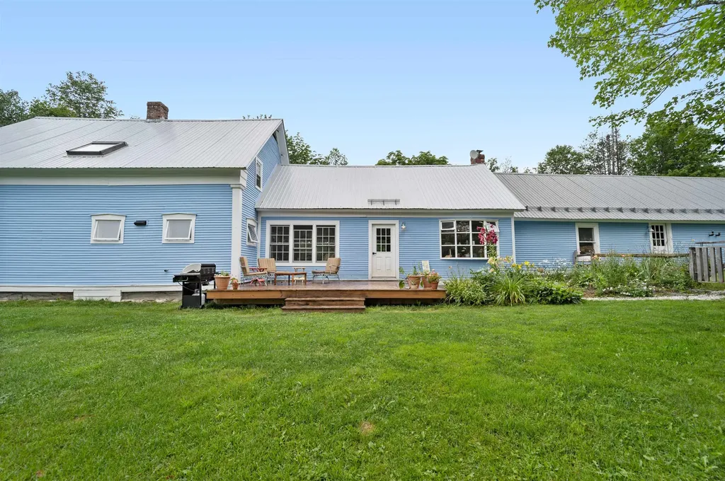 323 Calais Road Worcester VT 05682