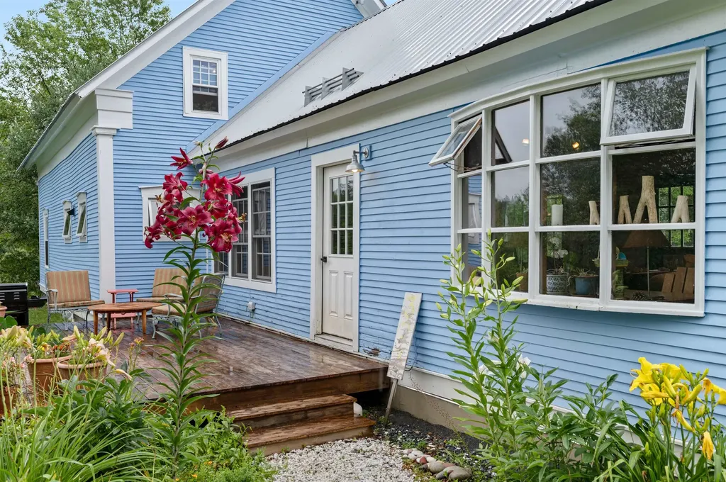 323 Calais Road Worcester VT 05682