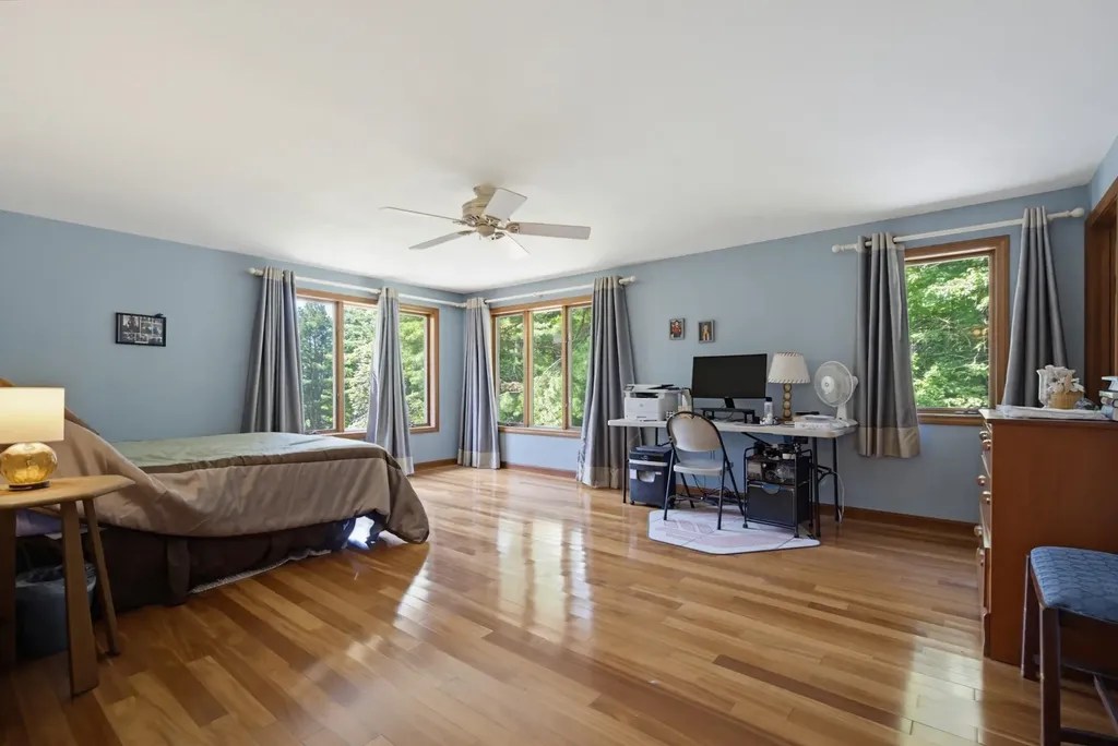 77A Christian Hill Road Amherst NH 03031