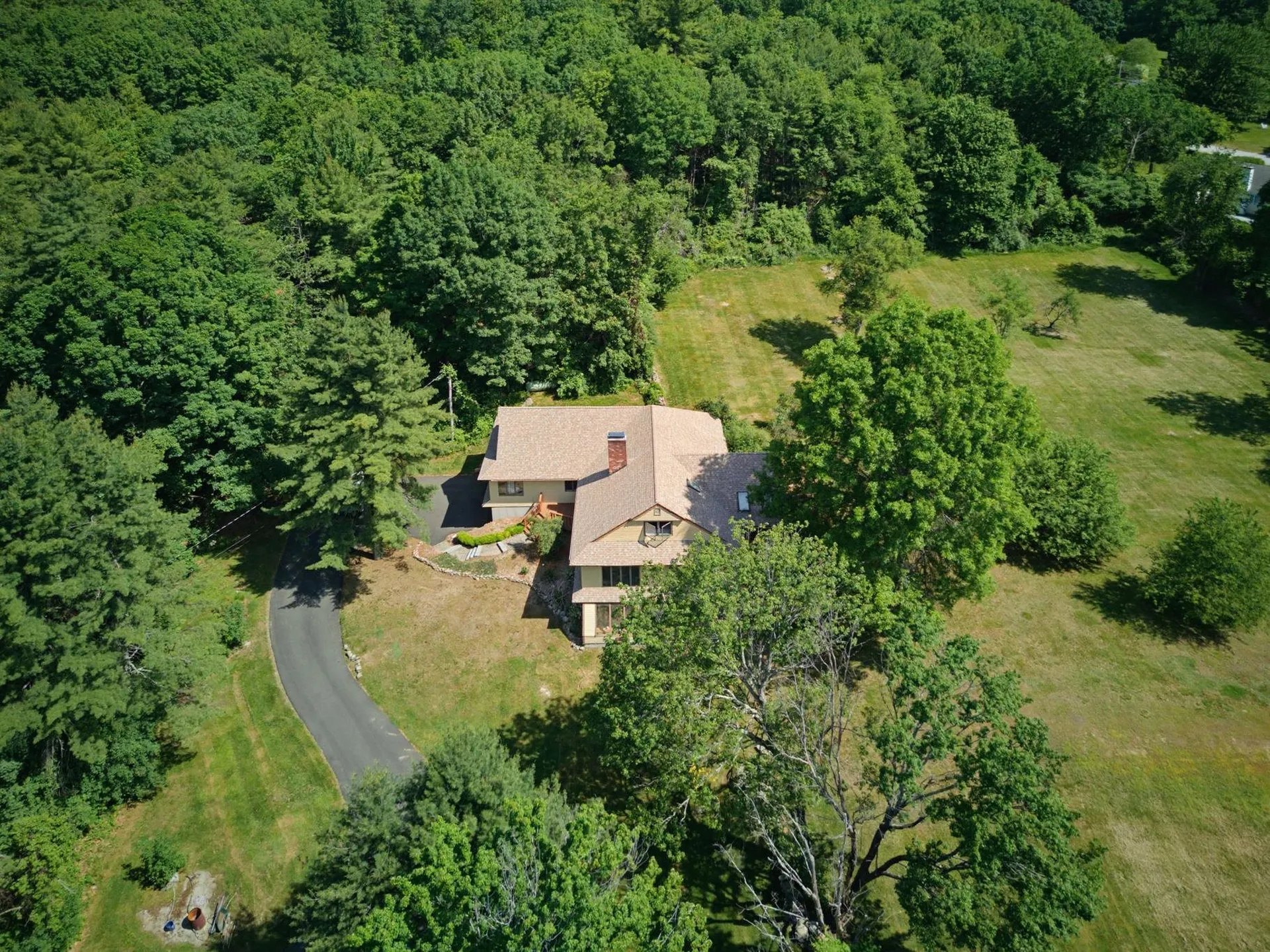 77A Christian Hill Road Amherst NH 03031
