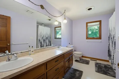 77A Christian Hill Road Amherst NH 03031