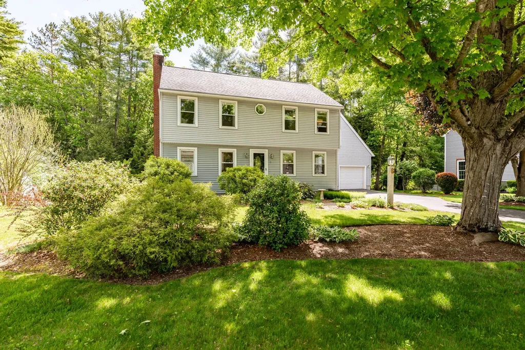 6 Governors Way Concord NH 03303-3433