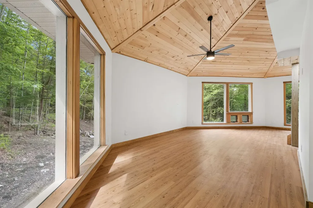 138 Red Maple Lane Randolph VT 05061