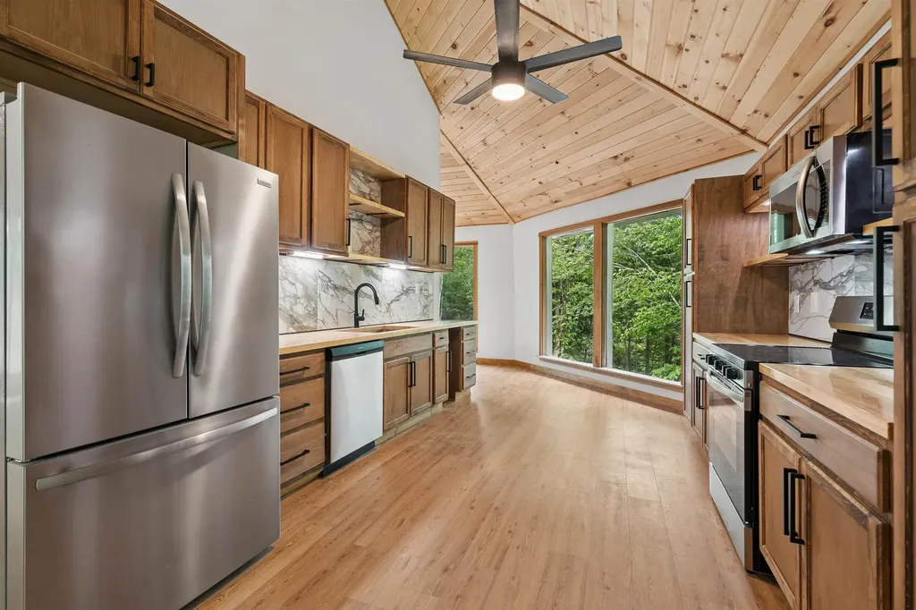 138 Red Maple Lane Randolph VT 05061