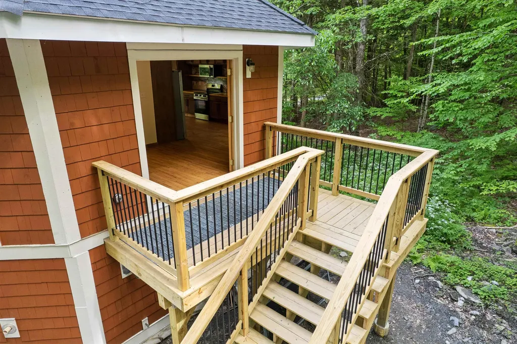 138 Red Maple Lane Randolph VT 05061