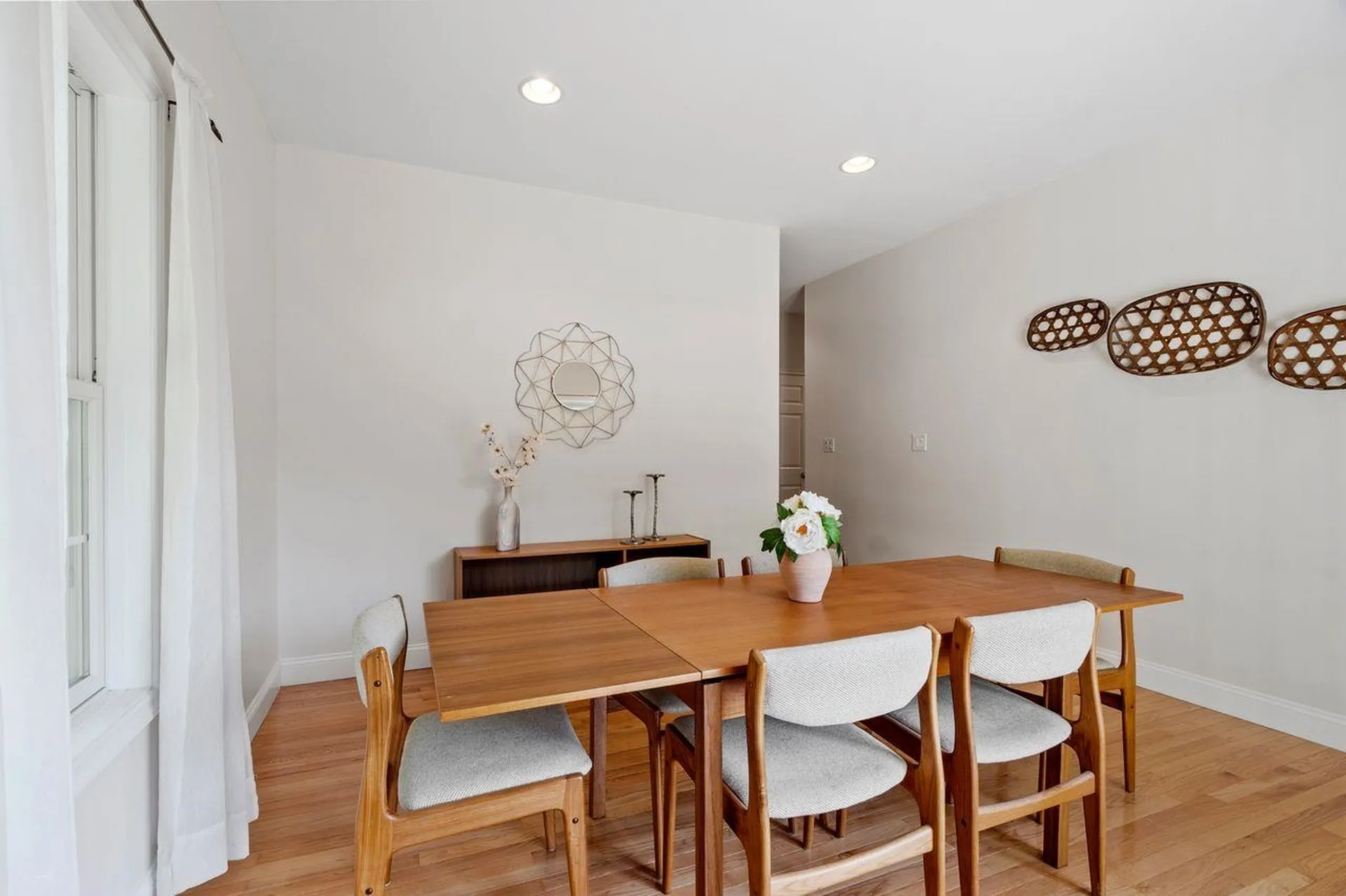 25 Flagstone Way Windham NH 03087