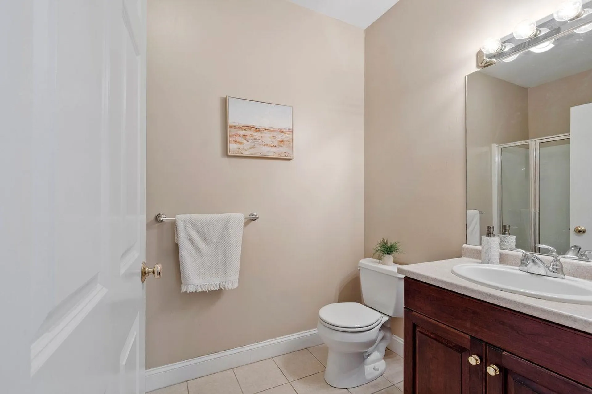 25 Flagstone Way Windham NH 03087