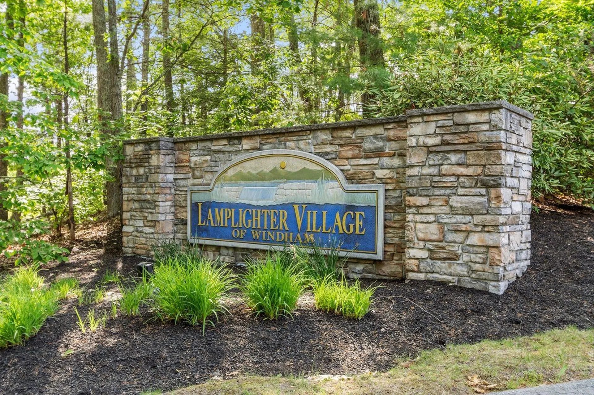25 Flagstone Way Windham NH 03087