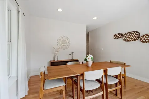 25 Flagstone Way Windham NH 03087